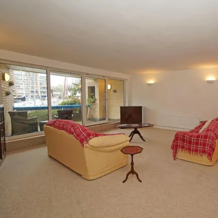 Image 3 - Port Solent, M27, Portsmouth, PO6 4SB, United Kingdom - Apartment for sale
