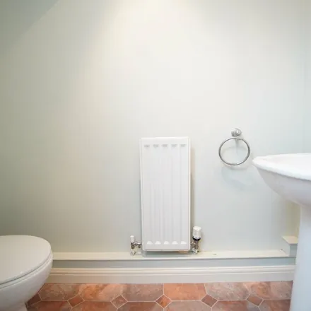 Image 3 - 16 Cropthorne Road South, Bristol, BS7 0PS, United Kingdom - Townhouse for rent