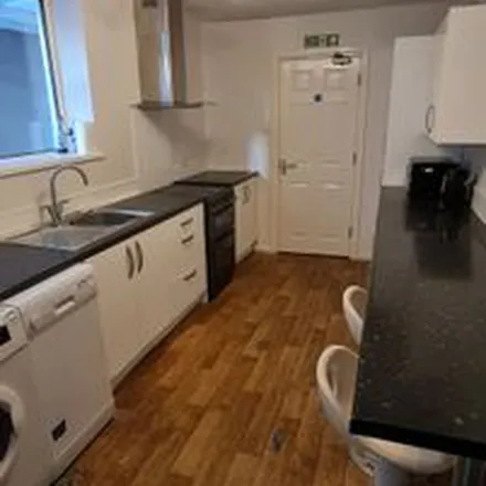 Rent this 4 bed apartment on Sebastopol Street in Swansea, SA1 8BN