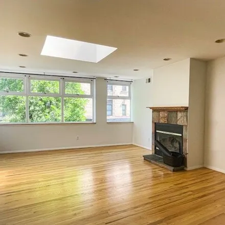 Rent this 1 bed condo on 200 Pacific St Apt 2 in Brooklyn, New York