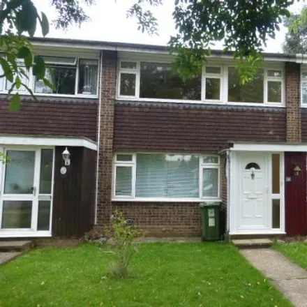 Rent this 3 bed townhouse on 23 Beechfield in Hoddesdon, EN11 9QQ