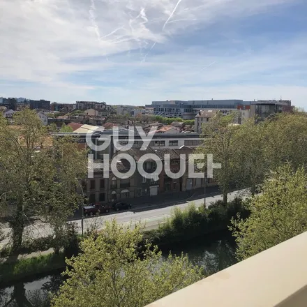 Rent this 3 bed apartment on 24B Chemin de l'Église de Lalande in 31200 Toulouse, France