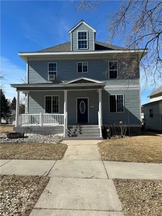 Buy this 3 bed house on 120 Lincoln Avenue in Crookston, MN 56716