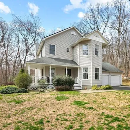 Buy this 3 bed house on 5 Forest Ridge Road in Haddam, Lower Connecticut River Valley Planning Region