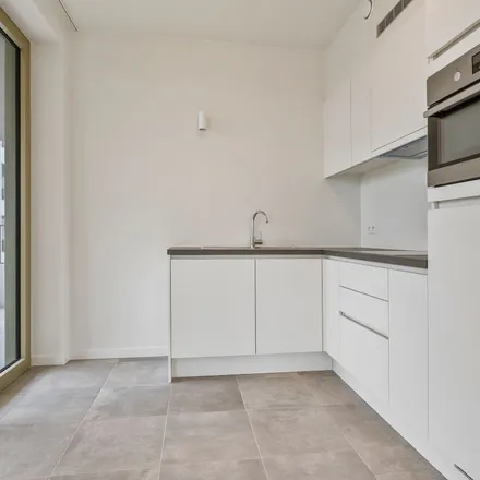 Rent this 2 bed apartment on Tolpoortstraat 40 in 9800 Deinze, Belgium