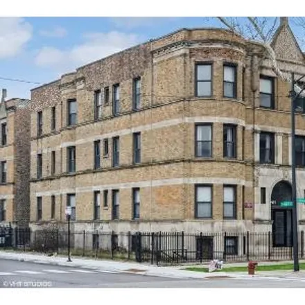 Buy this 2 bed condo on 4815 South Indiana Avenue in Chicago, IL 60653