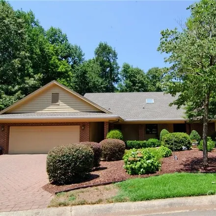 Buy this 3 bed house on 20 Old Fox Trail in Lake Wylie, York County