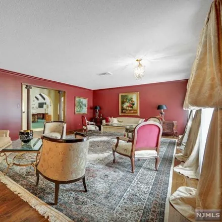 Image 8 - 5 Glenwood Drive, Saddle River, Bergen County, NJ 07458, USA - House for sale