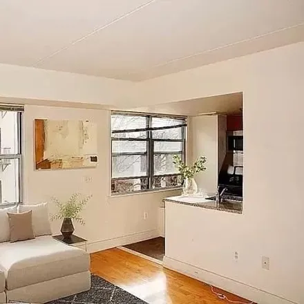 Rent this studio house on 200 Schermerhorn St Apt 217 in Brooklyn, New York