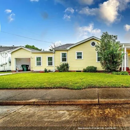 Buy this 3 bed house on 1383 Point Street in Houma, LA 70360