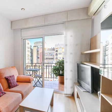 Image 4 - Carrer de los Castillejos, 280, 08025 Barcelona, Spain - Apartment for rent