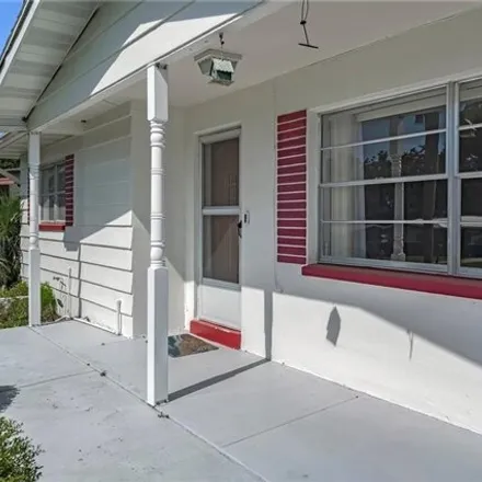 Image 4 - 14 South Fillmore Street, Beverly Hills, Citrus County, FL 34465, USA - House for sale