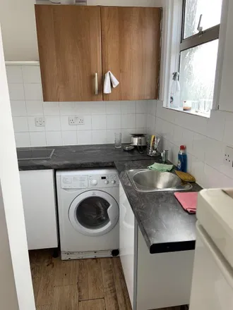 Rent this studio apartment on Kingsley Road in London, TW3 1QA