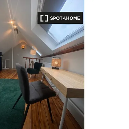 Rent this 2 bed room on Partenariat Marconi in Rue du Filleul - Petekindstraat, 1190 Forest - Vorst