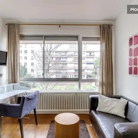 Image 4 - 104 Rue Ney, 69006 Lyon, France - Apartment for rent