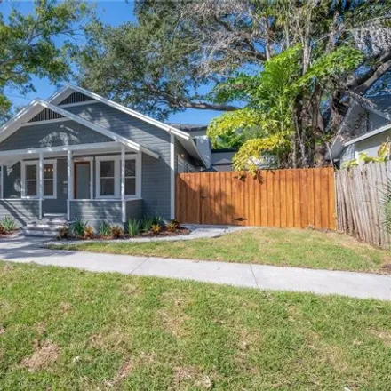 Image 3 - 2458 11th Street North, Saint Petersburg, FL 33704, USA - House for sale