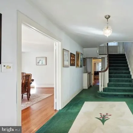 Image 3 - 6437 Cherokee Street, Philadelphia, PA 19119, USA - House for sale