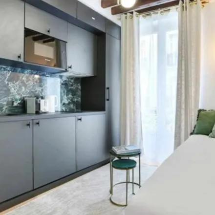 Rent this studio apartment on 61 bis Avenue Mozart in 75016 Paris, France