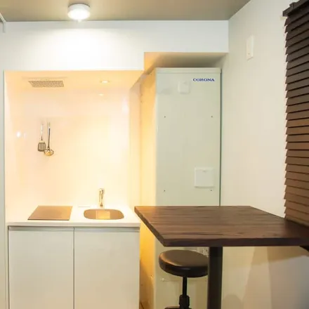 Rent this studio apartment on 103 2-7-21 komagome