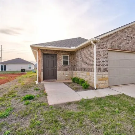 Rent this 3 bed house on North 11th Street in Yukon, OK 73099