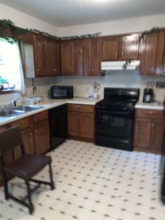 Rent this 2 bed house on 118 3rd Street in Lexington, Holmes County
