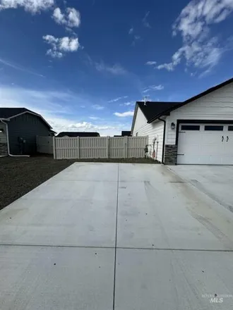 Image 3 - 11404 Alice Springs St, Caldwell, Idaho, 83605 - House for sale