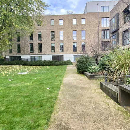 Image 4 - Westminster Kingsway College, 211 Grays Inn Road, London, WC1X 8RA, United Kingdom - Apartment for rent