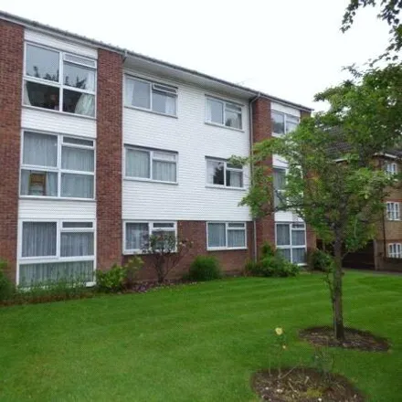 Rent this 1 bed apartment on Overton Road in London, SM2 6ND