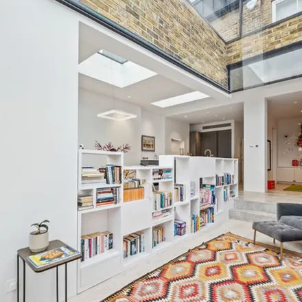 Rent this 5 bed duplex on 44 Gerard Road in London, SW13 9QQ