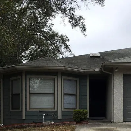 Buy this 3 bed townhouse on 5613 Pinebay Circle North in Jacksonville, FL 32244