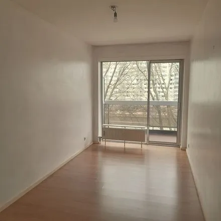 Rent this 2 bed apartment on Quai Godefroid Kurth 27 in 4020 Liège, Belgium