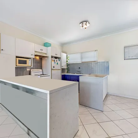 Image 4 - Airlie Beach Motor Lodge, Lamond Street, Airlie Beach QLD, Australia - Apartment for rent