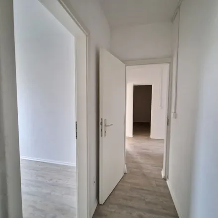 Image 4 - Collmener Straße, 04680 Colditz, Germany - Apartment for rent