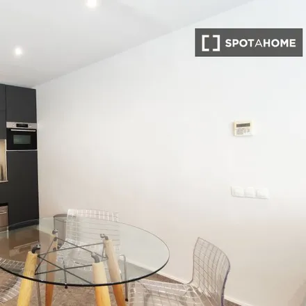 Rent this studio apartment on Carrer de l'Avenir in 49, 08001 Barcelona