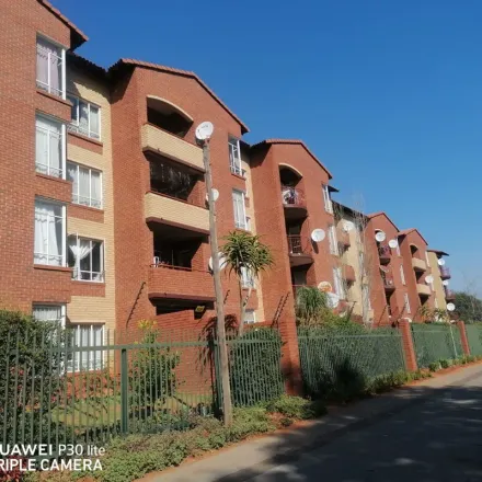 Rent this 2 bed apartment on 84 Piet Low Street in Lynnwood Ridge, Gauteng