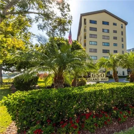 Buy this 2 bed condo on 644 Island Way in Clearwater, FL 33767