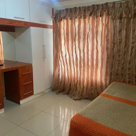 Rent this 3 bed apartment on Mahube Vally Scondary School in Hlekeni Street, Tshwane Ward 17