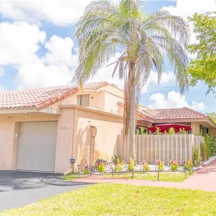 Rent this 3 bed townhouse on 20601 Northeast 7th Court in Miami-Dade County, FL 33179