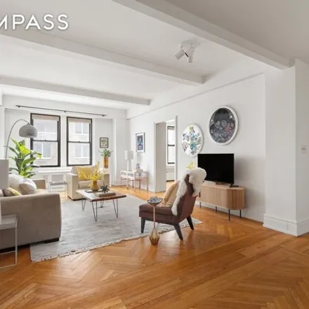 Buy this studio apartment on 267 West 81st Street in New York, NY 10024
