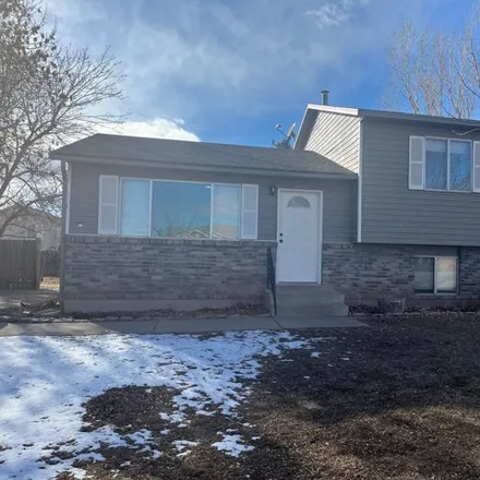 Buy this 4 bed house on 1302 Birch Circle in Roosevelt, UT 84066