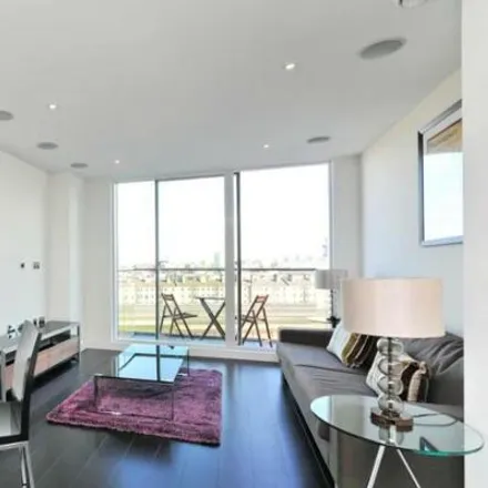 Image 1 - Caro Point, 5 Gatliff Road, London, SW1W 8BE, United Kingdom - Room for rent