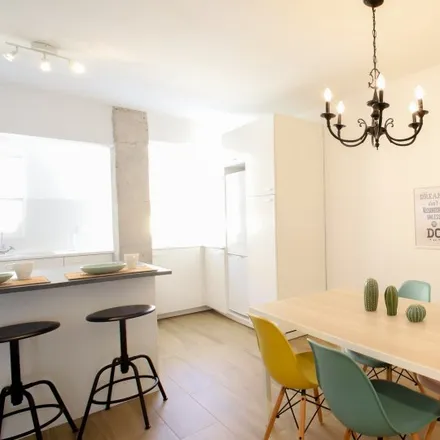 Rent this 2 bed apartment on Carrer de Josep Esteve in 46019 Valencia, Spain