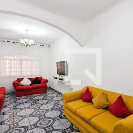 Rent this 3 bed house on Rua Dinamarca in Taboão, São Bernardo do Campo - SP