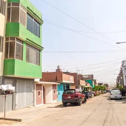 Image 2 - Avenida San Pedro y San Pablo, Santa Rosa, Lima Metropolitan Area 15123, Peru - House for sale