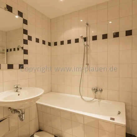 Image 5 - Lange Straße 69, 08525 Plauen, Germany - Apartment for rent