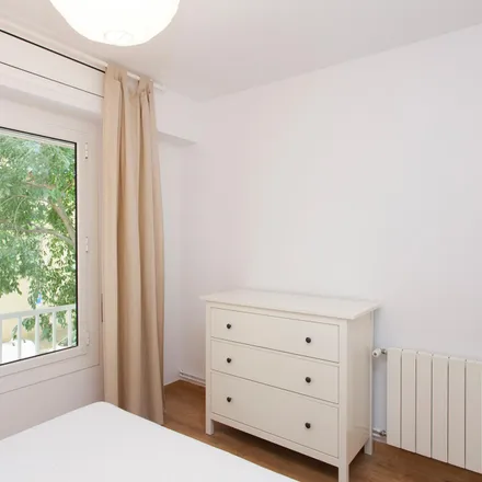 Image 2 - Carrer de los Castillejos, 294, 08025 Barcelona, Spain - Apartment for rent