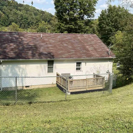 Image 2 - Beech Avenue, Junior, Barbour County, WV 26275, USA - House for sale