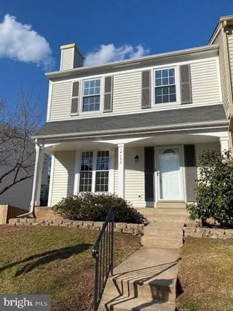 Rent this 3 bed townhouse on 14752 Basingstoke Loop in Centreville, VA 20120
