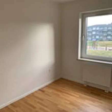 Rent this 4 bed apartment on Rasmus Rask Vej 4 in 9700 Brønderslev, Denmark