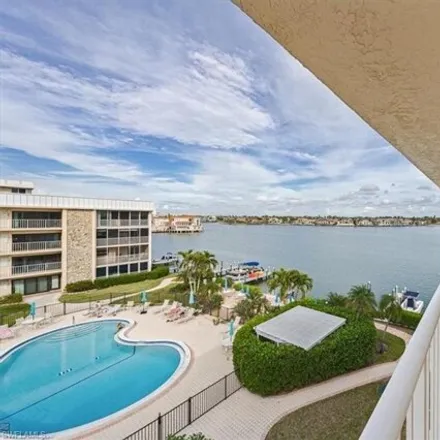 Image 2 - La Maison, Gulf Shore Boulevard North, Naples, FL 34103, USA - Condo for sale